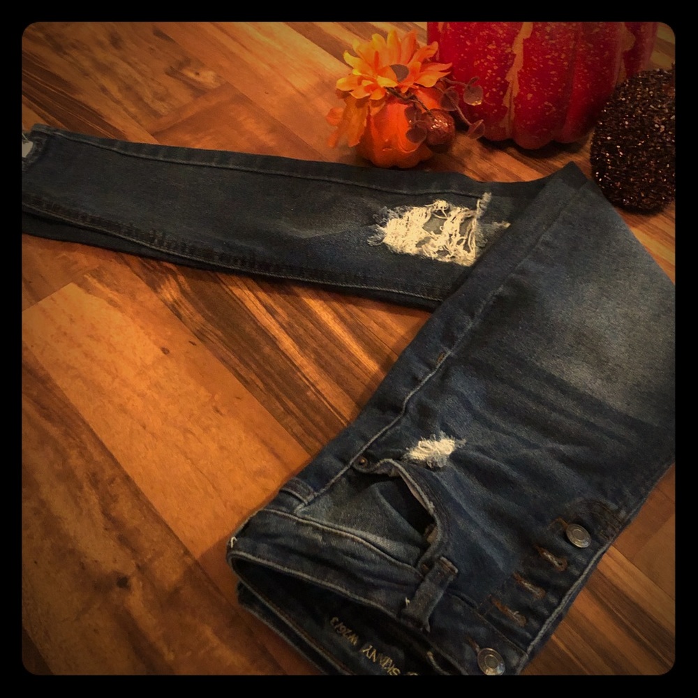 Vanilla star distressed jeans